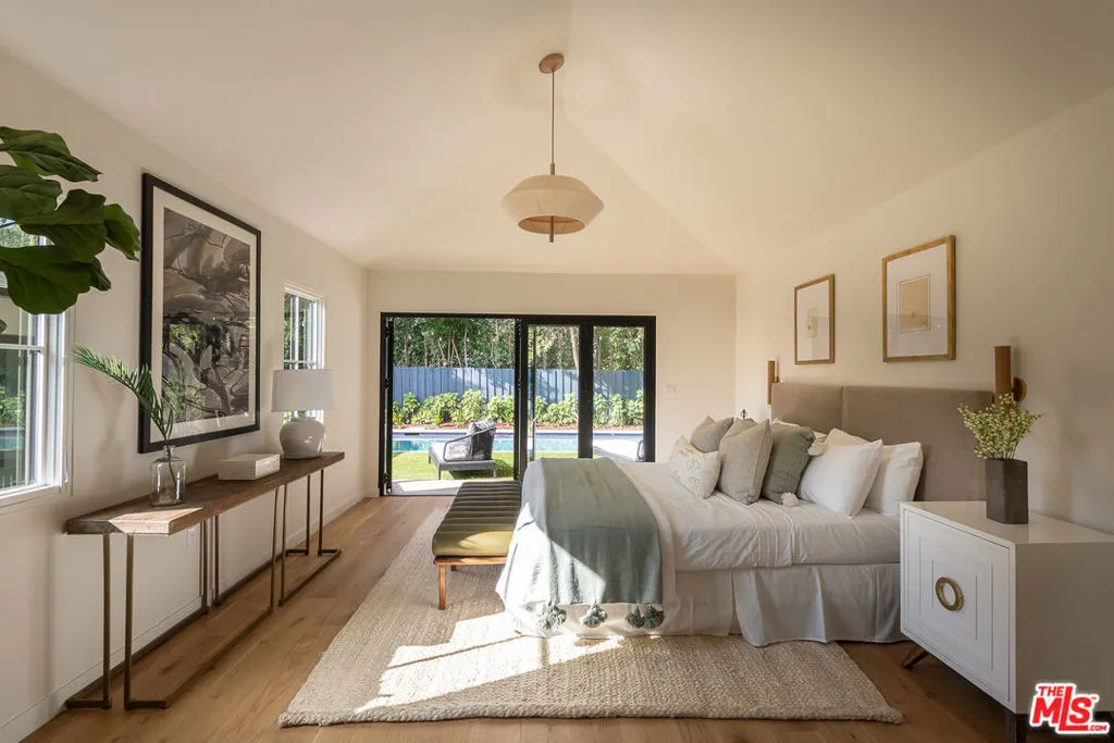 12227 La Maida Street, Valley Village, California 91607 home-pic-19